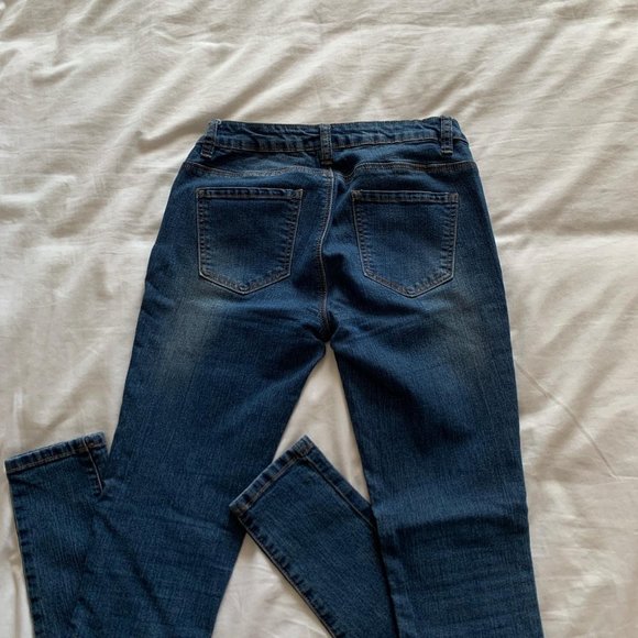 Biker jeans from Simons. Low waisted jeans. Skinny jeans. Size 5 US. - Picture 4 of 6